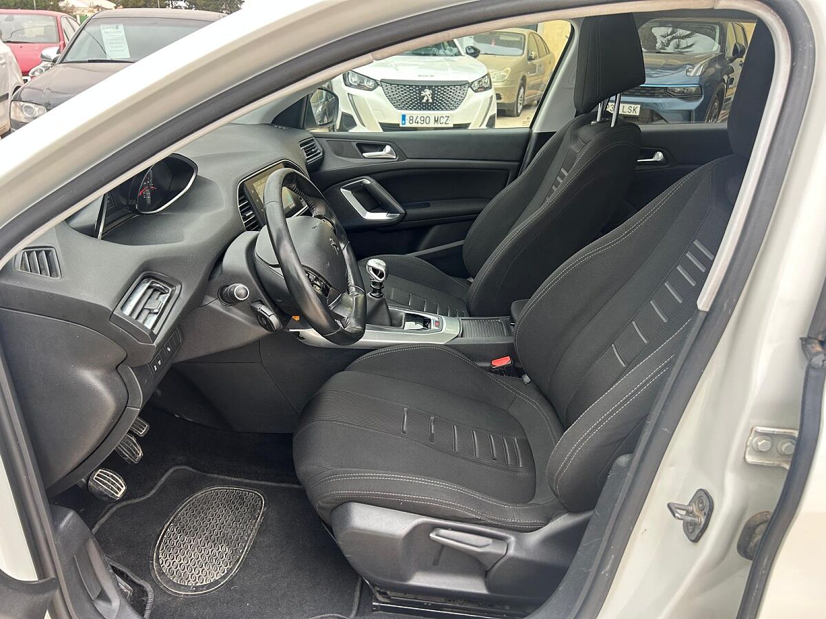 PEUGEOT 308 SW ALLURE 1.6 BLUE HDI SPANISH LHD IN SPAIN 202000 MILES SUPERB 2014